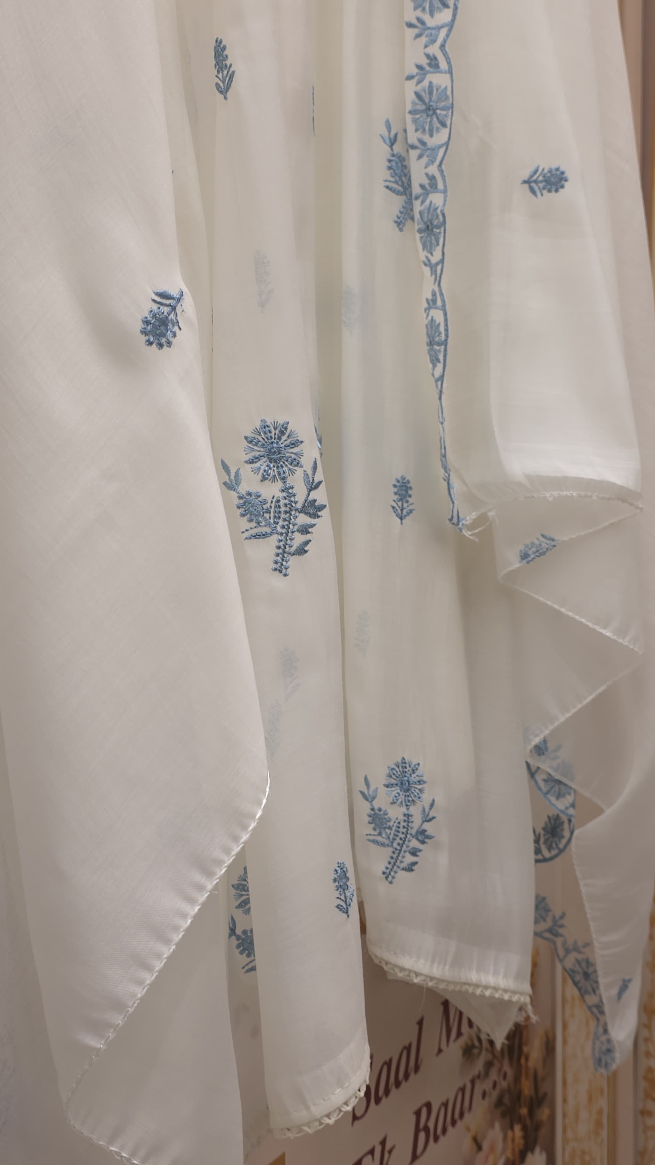 Lucknowi Embroidered Mulchanderi Suit