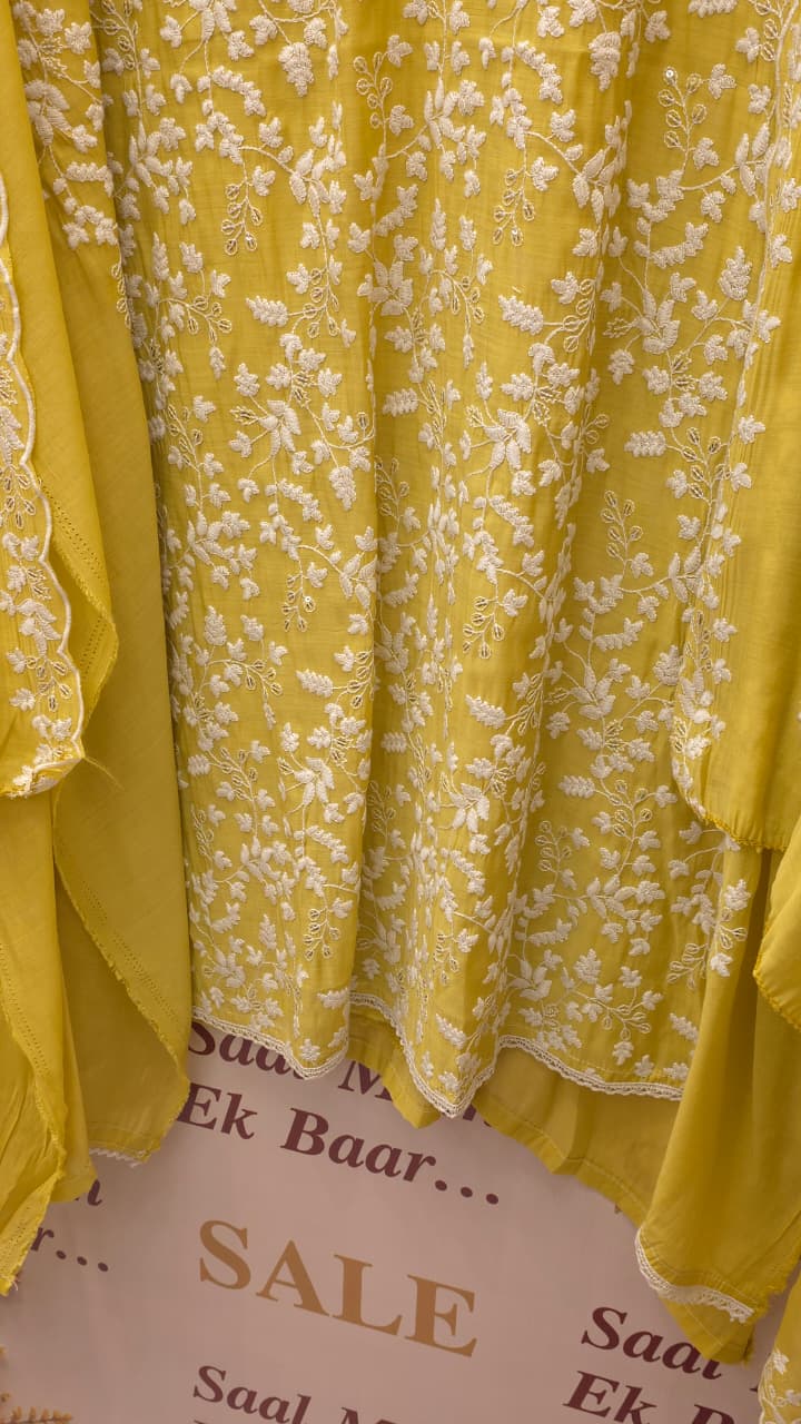 Parsi Embroidered Mulchanderi Suit