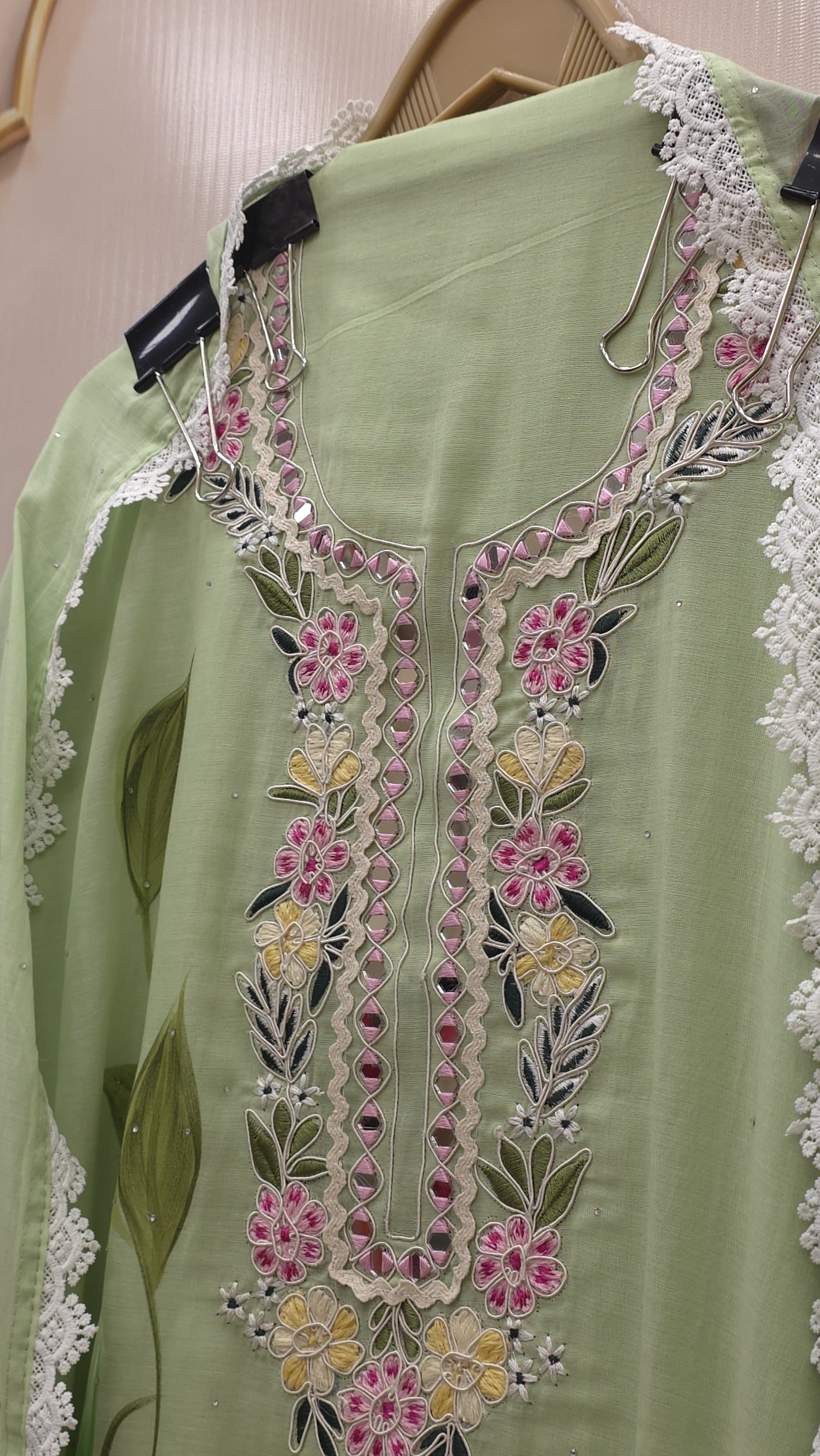 Hand Painted Pure Mulchanderi Suit