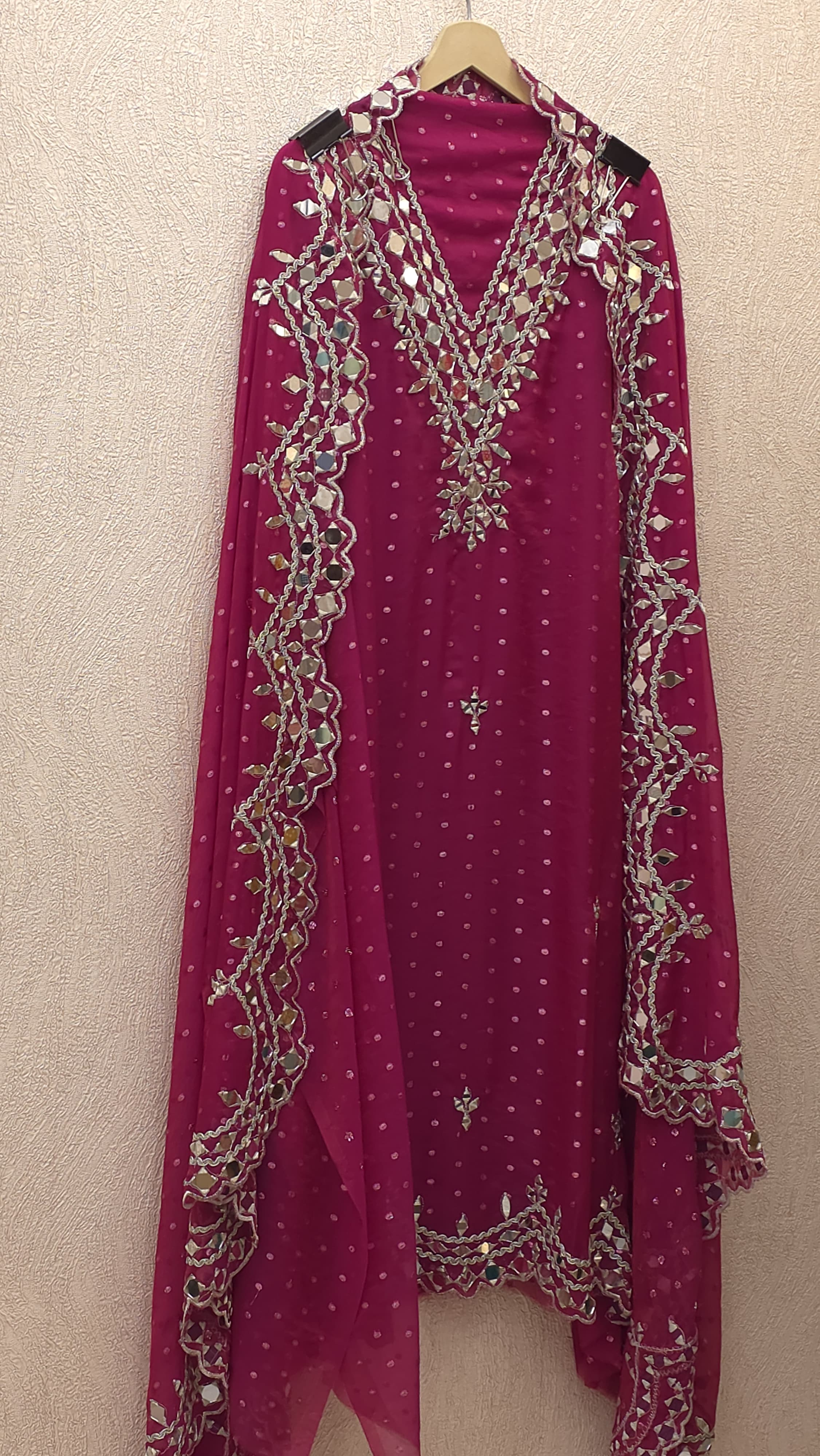 Banarasi Chinnon Butti Mirror Work Suit