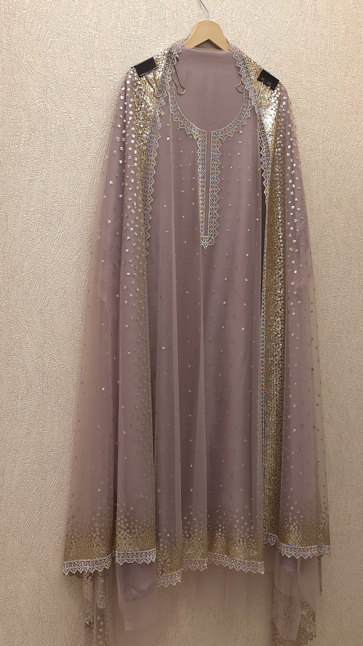 Glamorous Suit 2.O -Melting Gold Embroidered