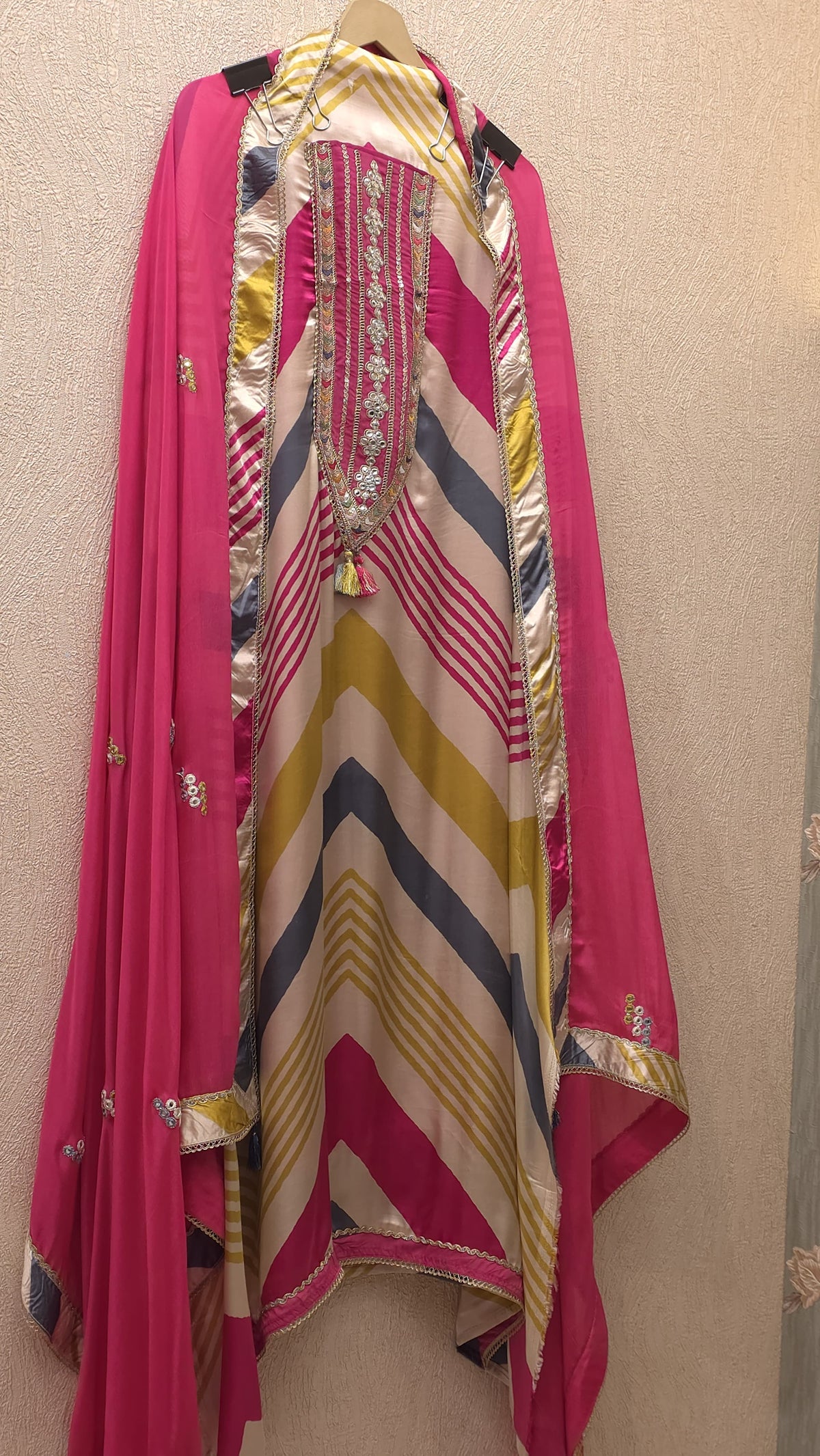 Gaji Silk 19.O with Chevron Prints