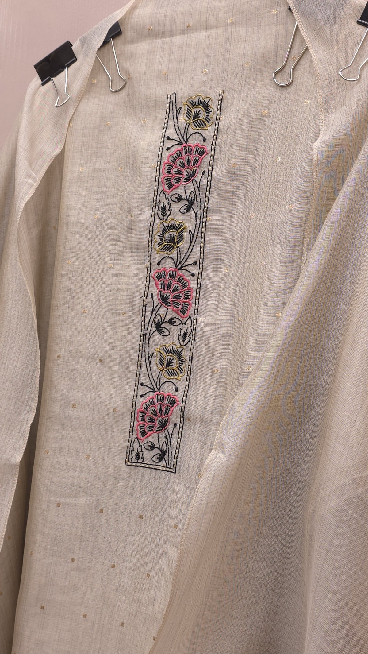 Jamdani Suit With Elegant Threadwork
