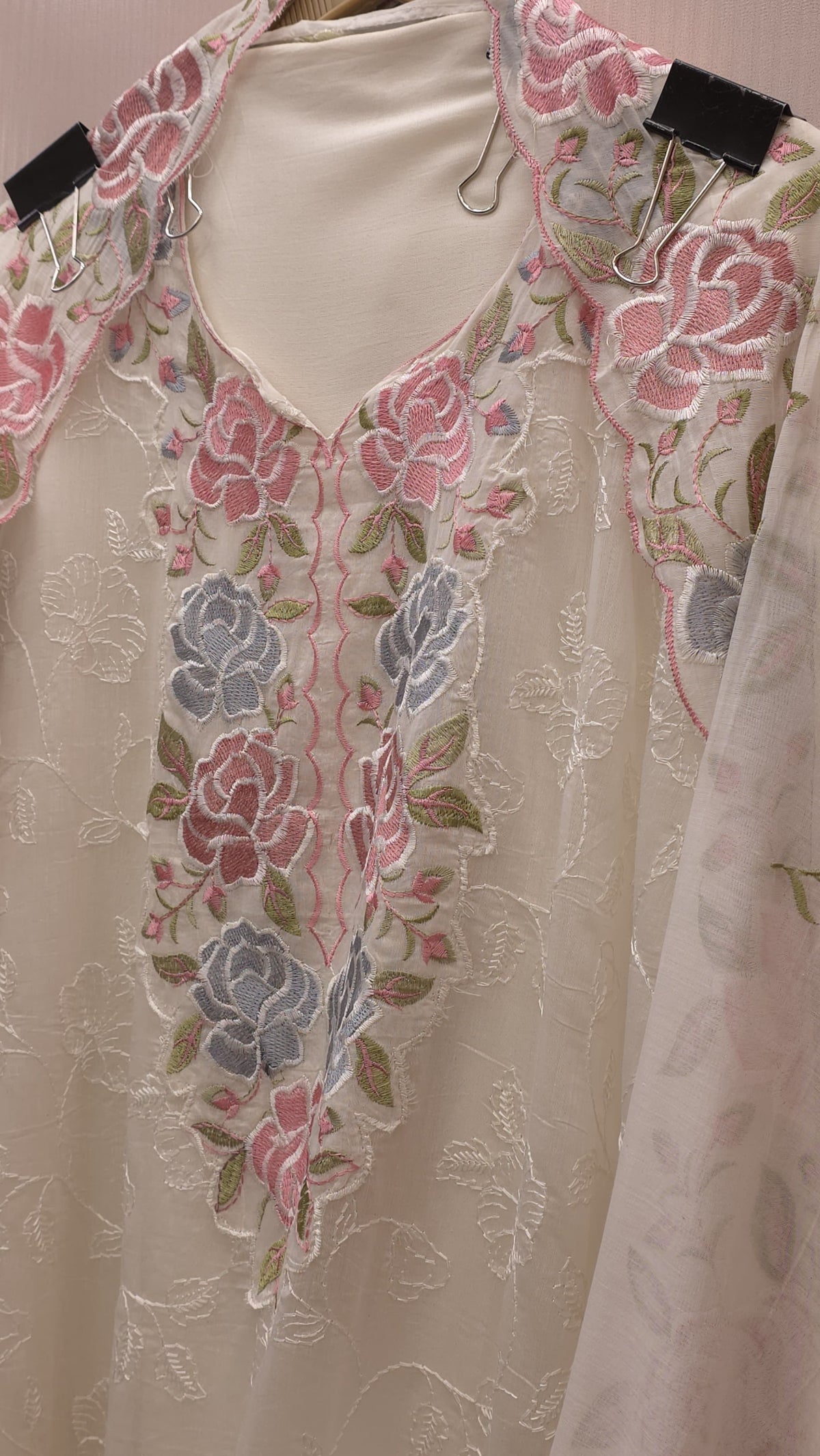Exquisite Mulchanderi Floral Embroidered Suit