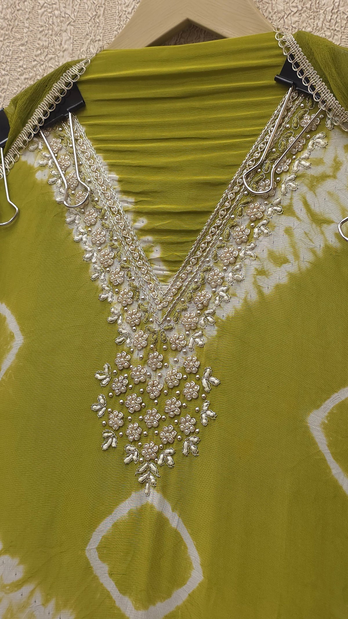 Crepe Shibori Suit With Chiffon Dupatta
