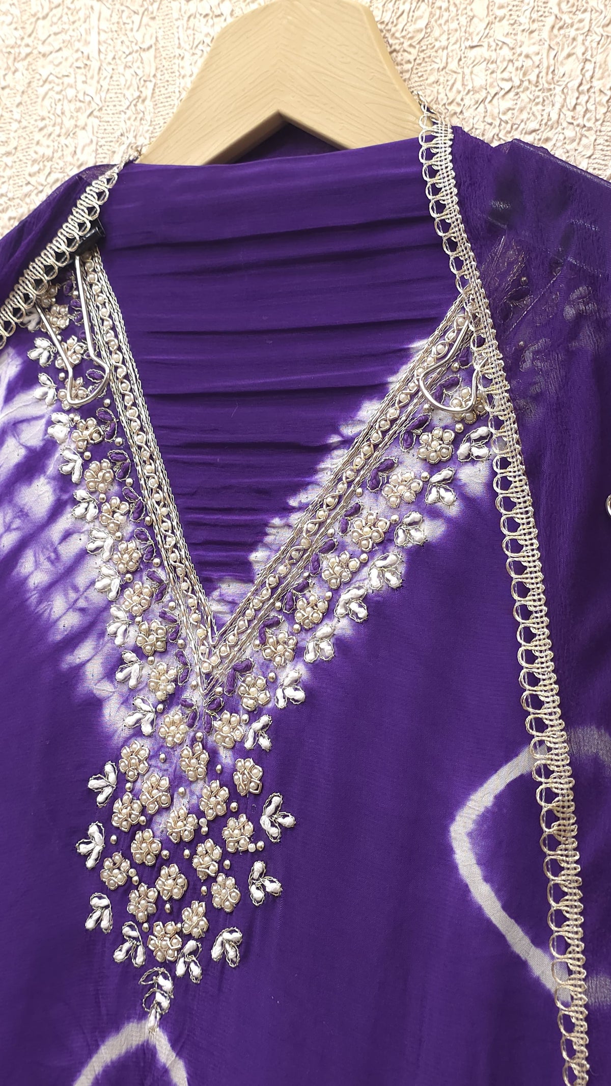 Crepe Shibori Suit With Chiffon Dupatta