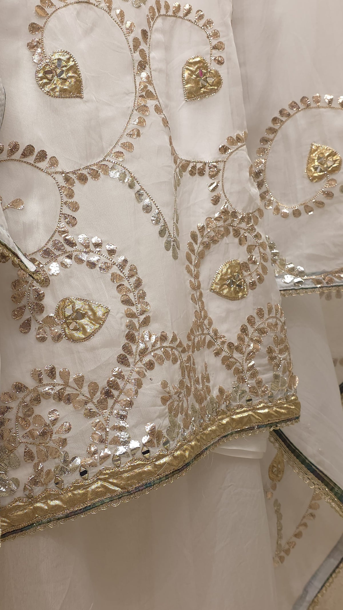 Celebrity Designer Inspired 8.0 (Heena Kochhar)