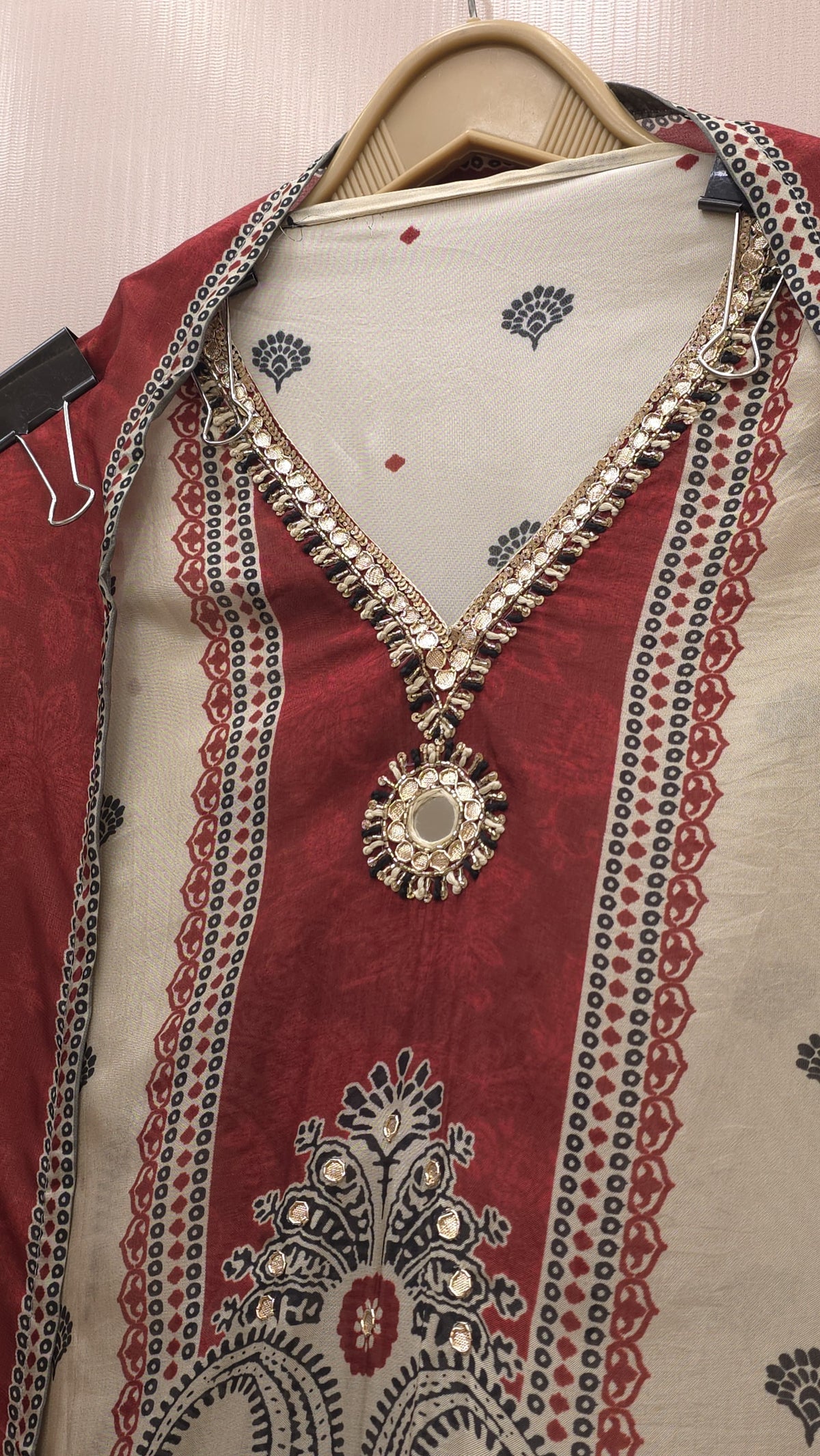Kalamkari Printed Organza Handwork Suit