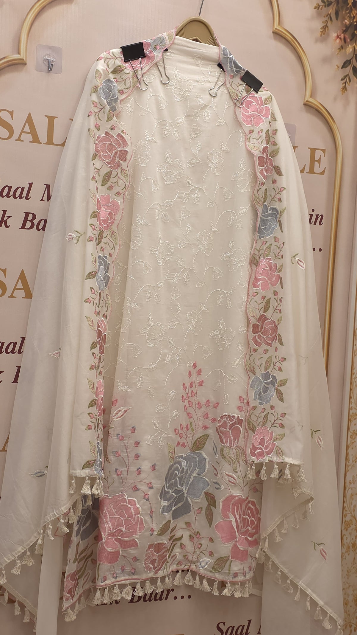 Elegant Mulchanderi Threadwork Hem Suit