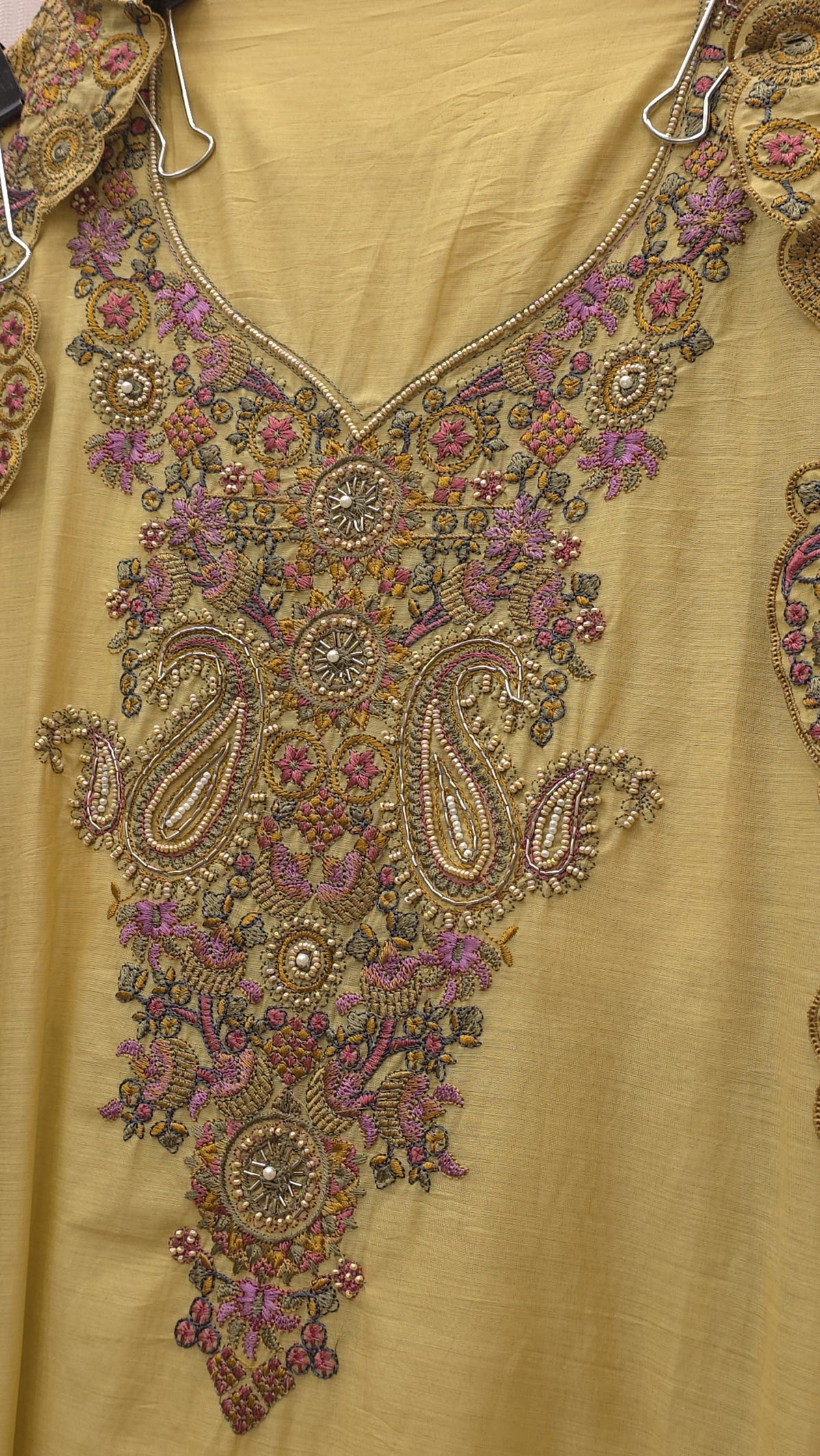 Calcutta Embroidered Mulchanderi Designer Suit