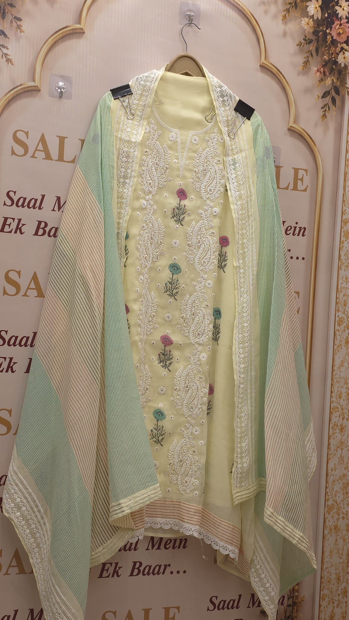 Lucknowi Embroidery Printed Mulchanderi Suit