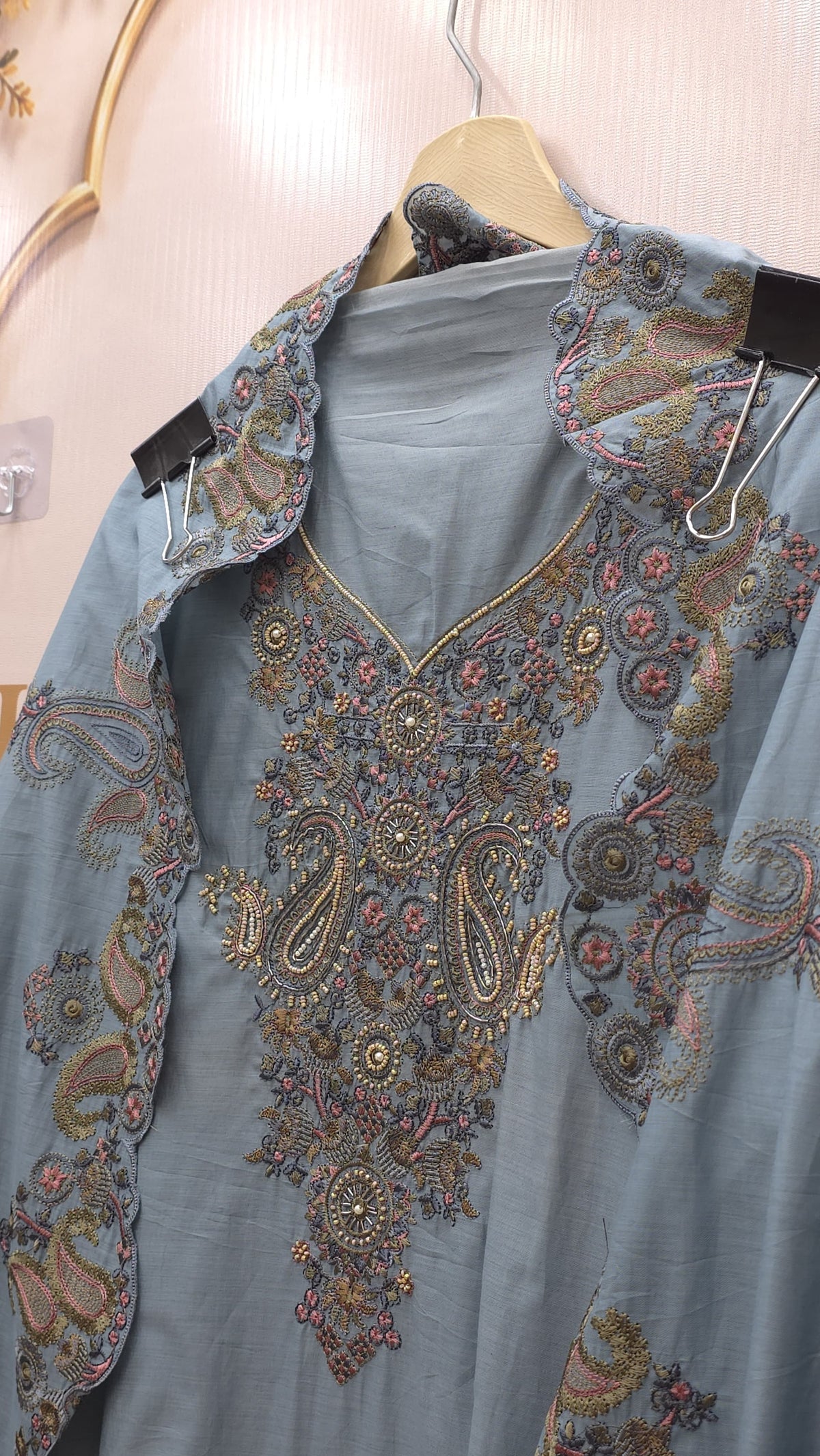 Calcutta Embroidered Mulchanderi Designer Suit
