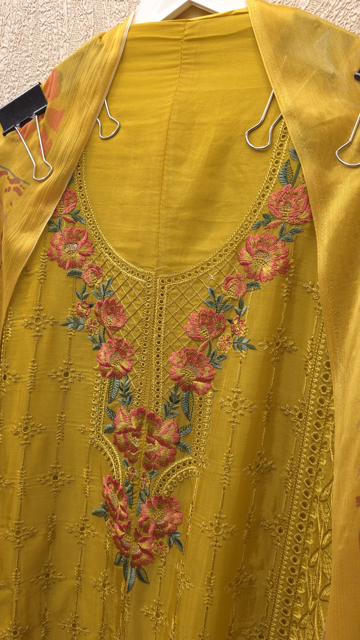 Pakistani Suit - Cutwork & Threadwork 5.O