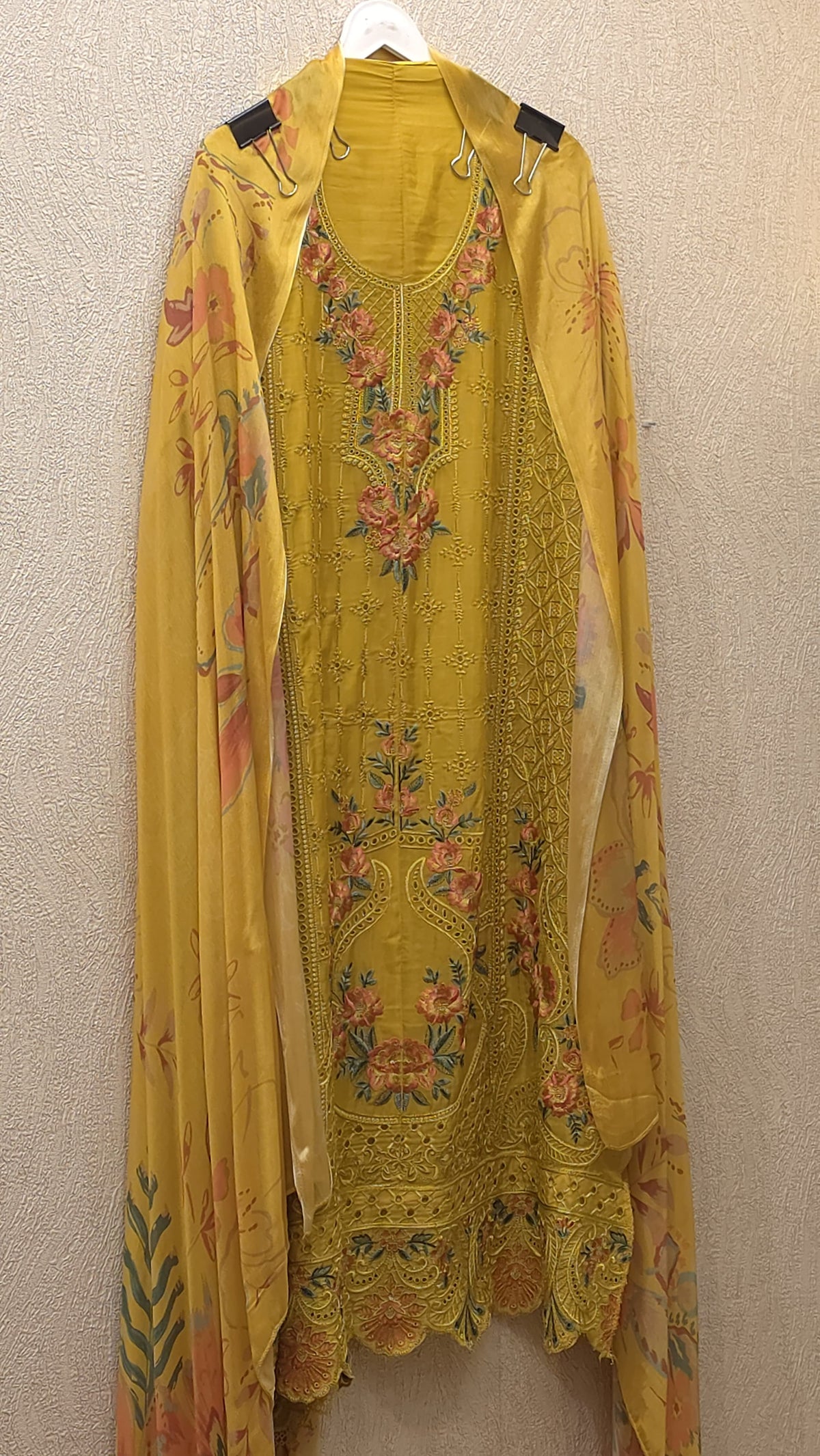 Pakistani Suit - Cutwork & Threadwork 5.O