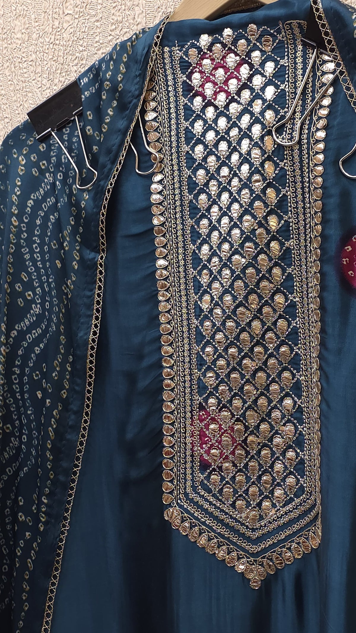 Gajji Silk 20.O with Golden Weave Border