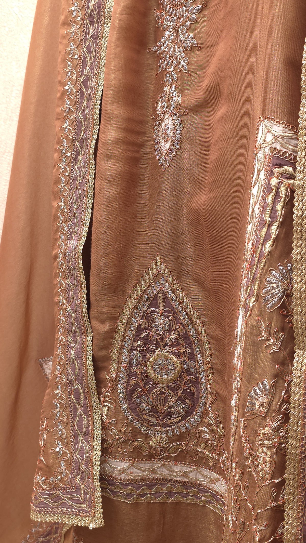 Celebrity Designer Inspired 9.0 (Nidhe Tholia)