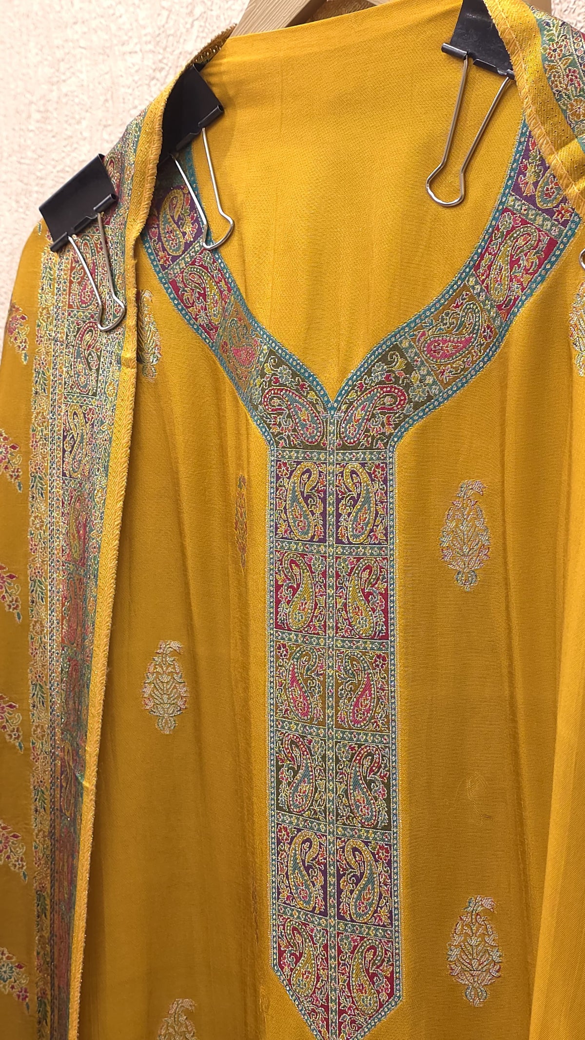 Silk Jacquard Weave suits with Position Printing 10.O