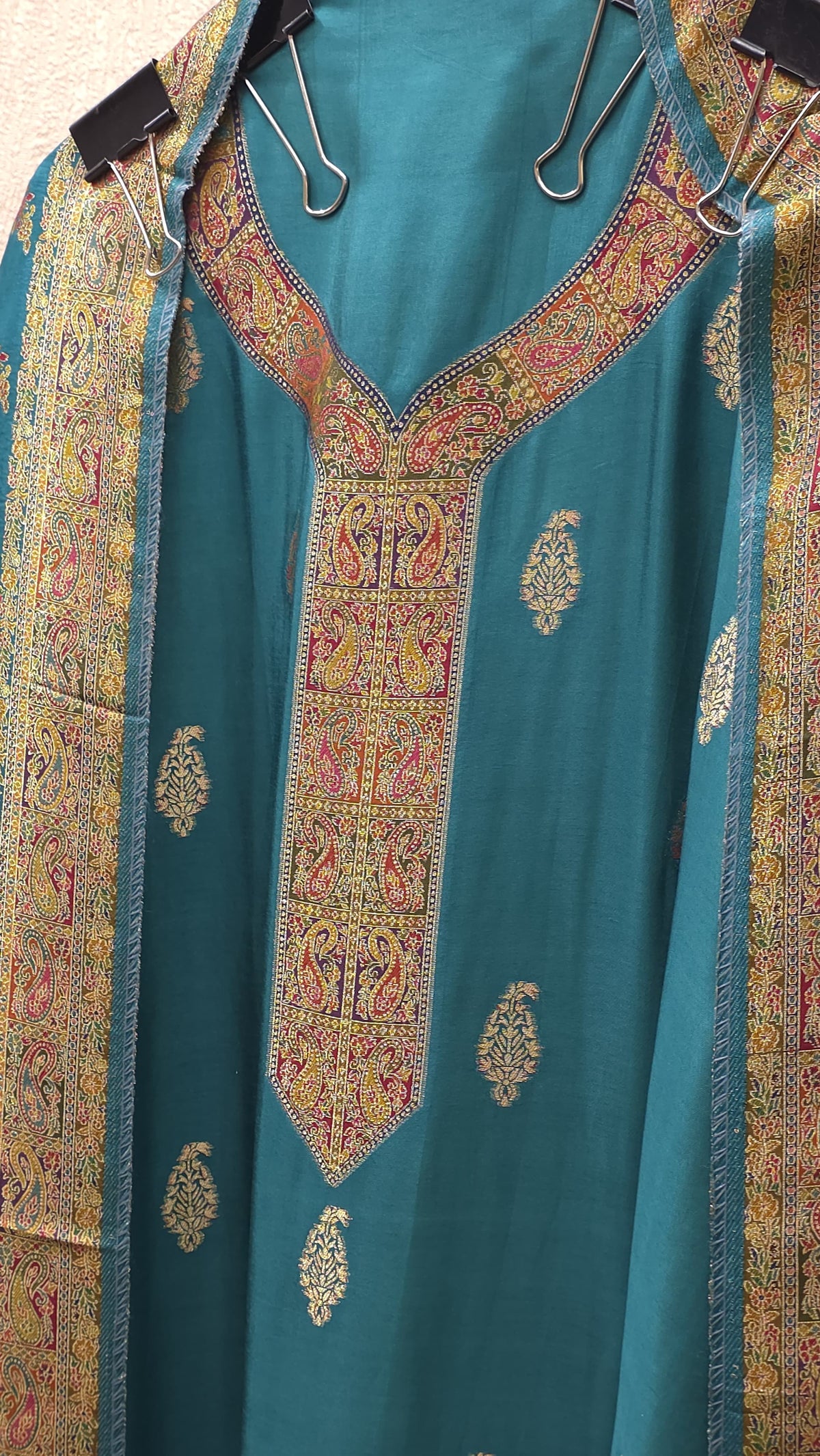 Silk Jacquard Weave suits with Position Printing 10.O