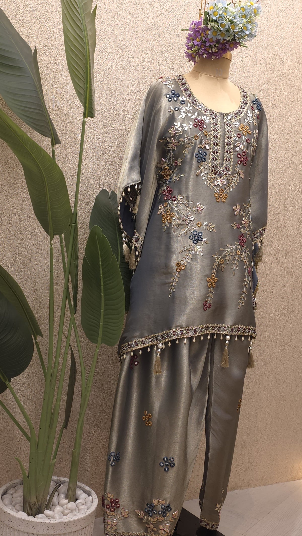 Readymade Short Kaftan With Farshi Salwar