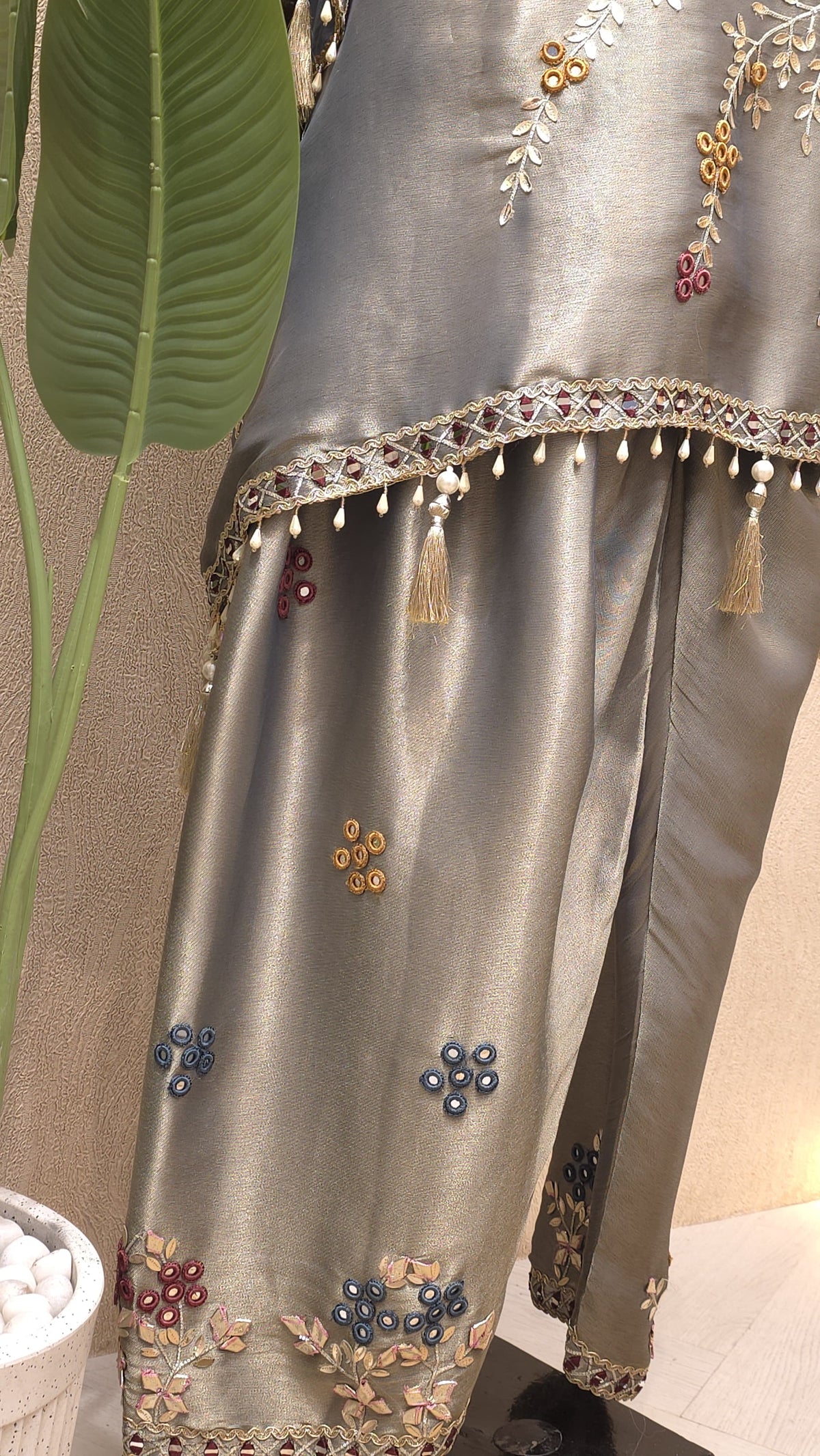 Readymade Short Kaftan With Farshi Salwar