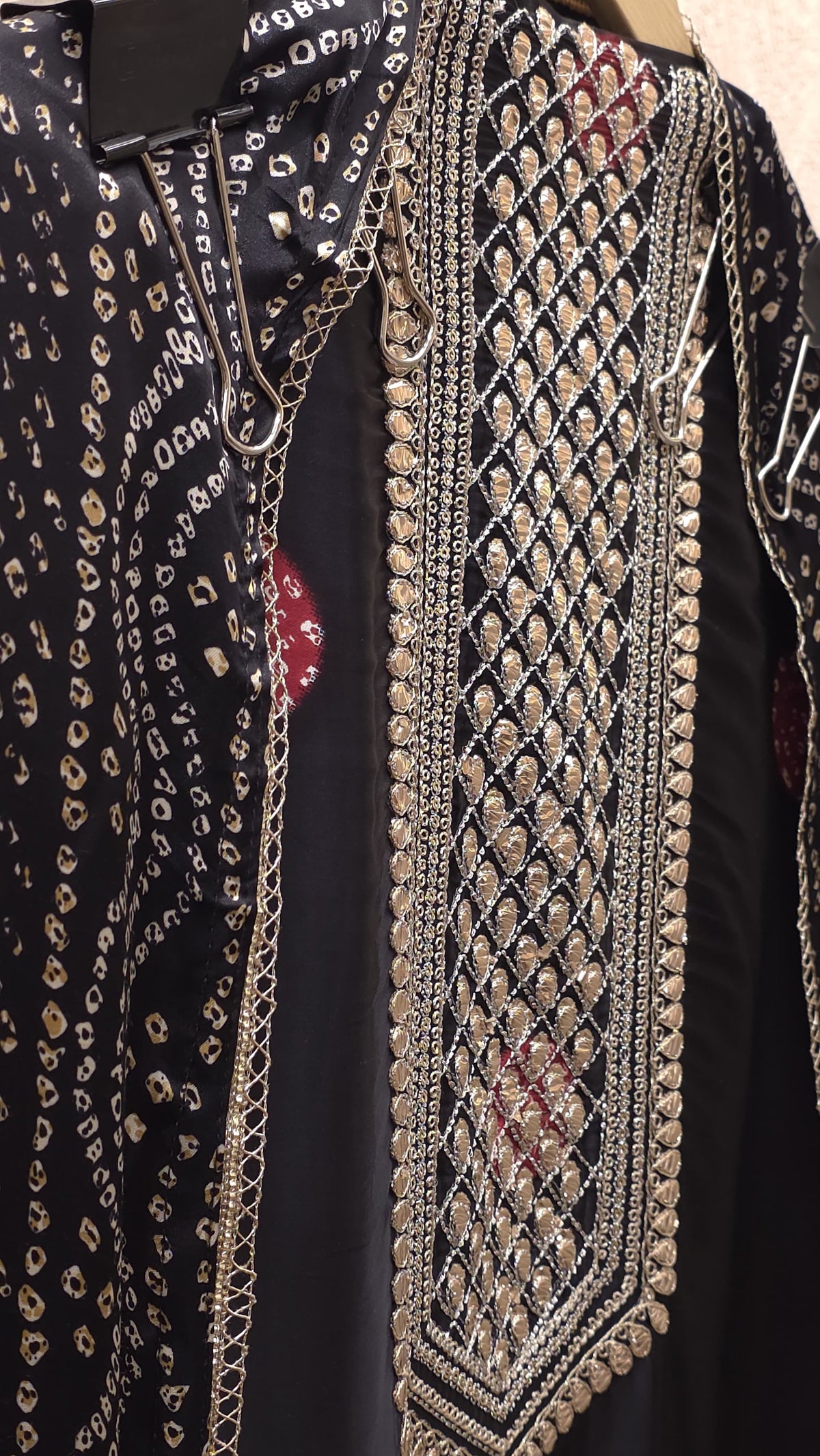 Gajji Silk 20.O with Golden Weave Border