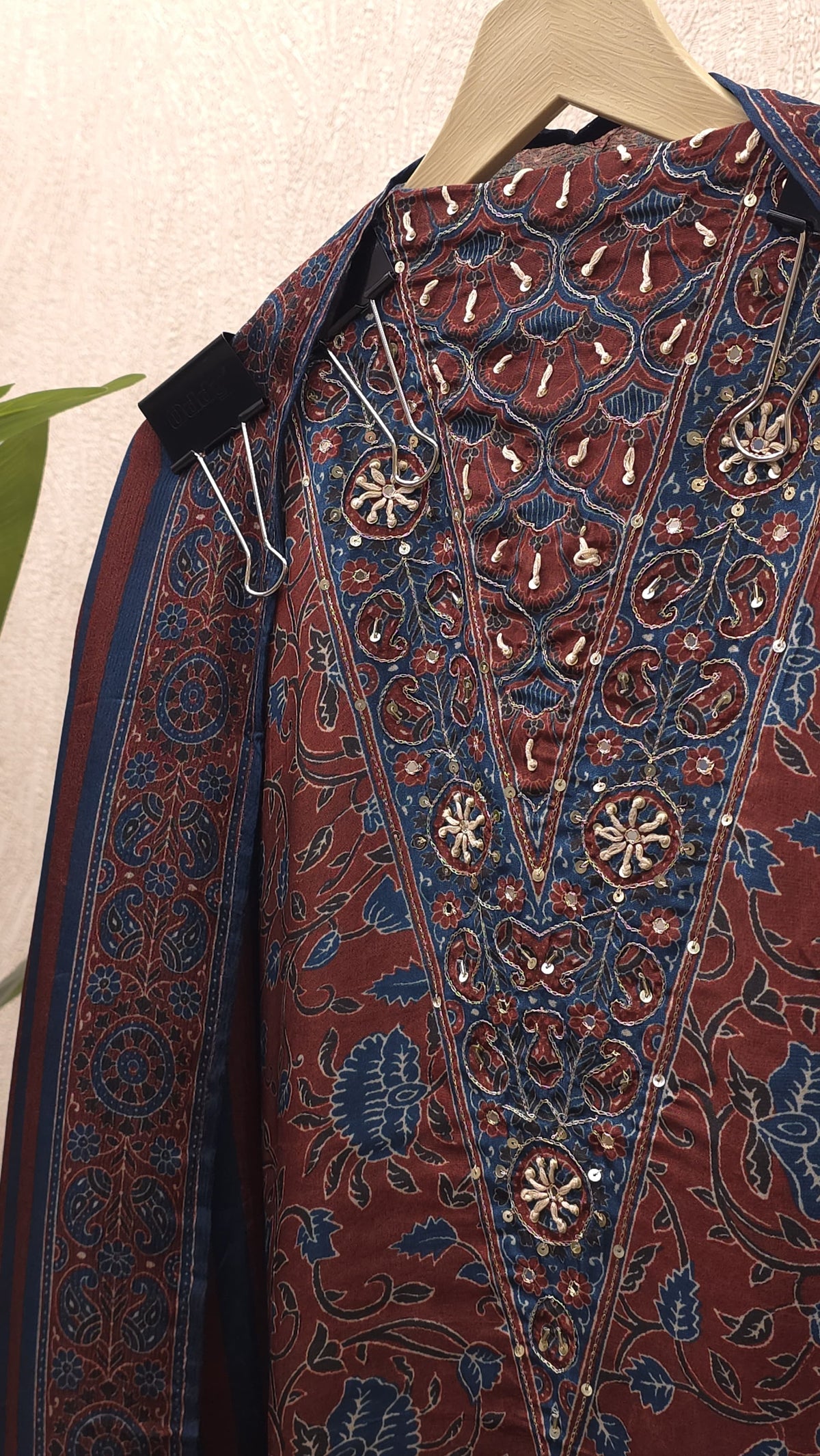 Kalamkari Crepe Designer Suit