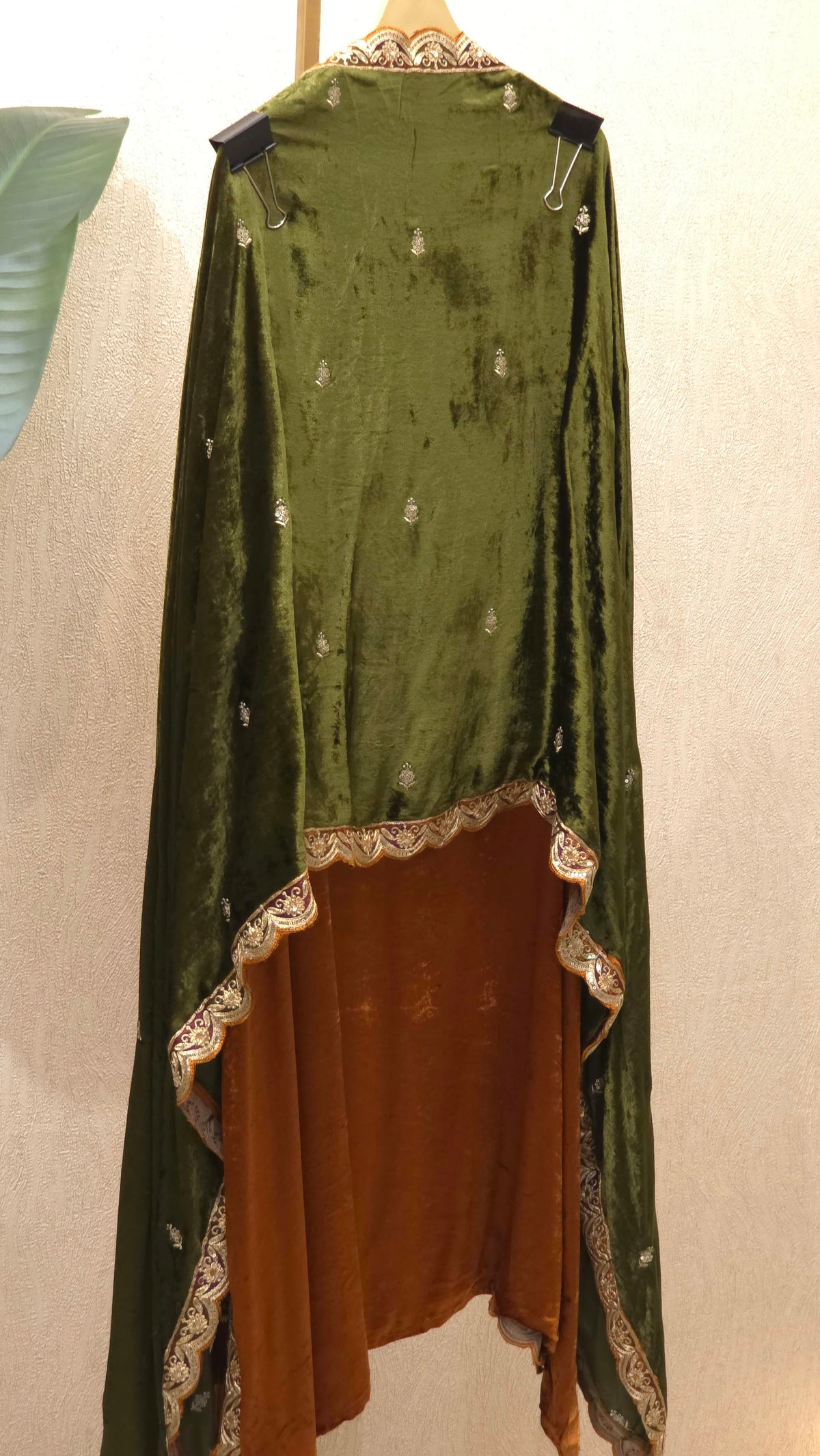 Velvet -Odhni Suit 3.O