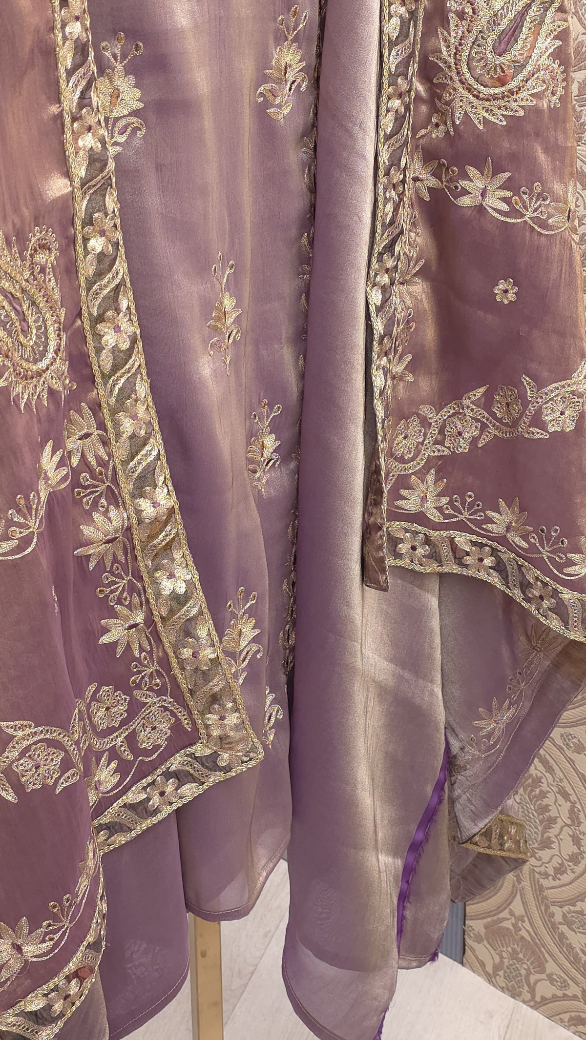 Luxury Pure Tissue Suit - Antique Gold Embroidery
