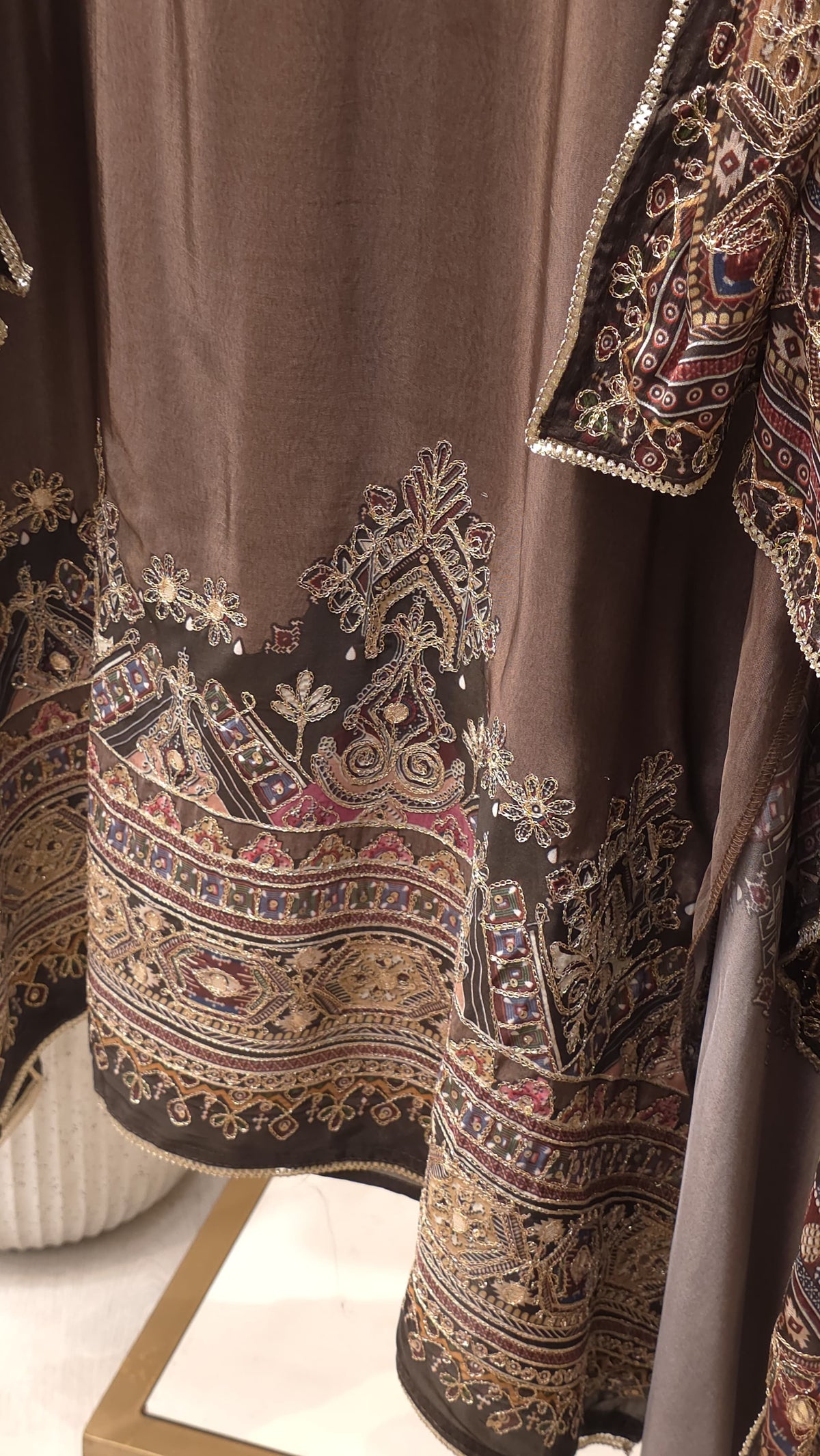 Crepe Zari-Ari Embroidery Suit 2.O
