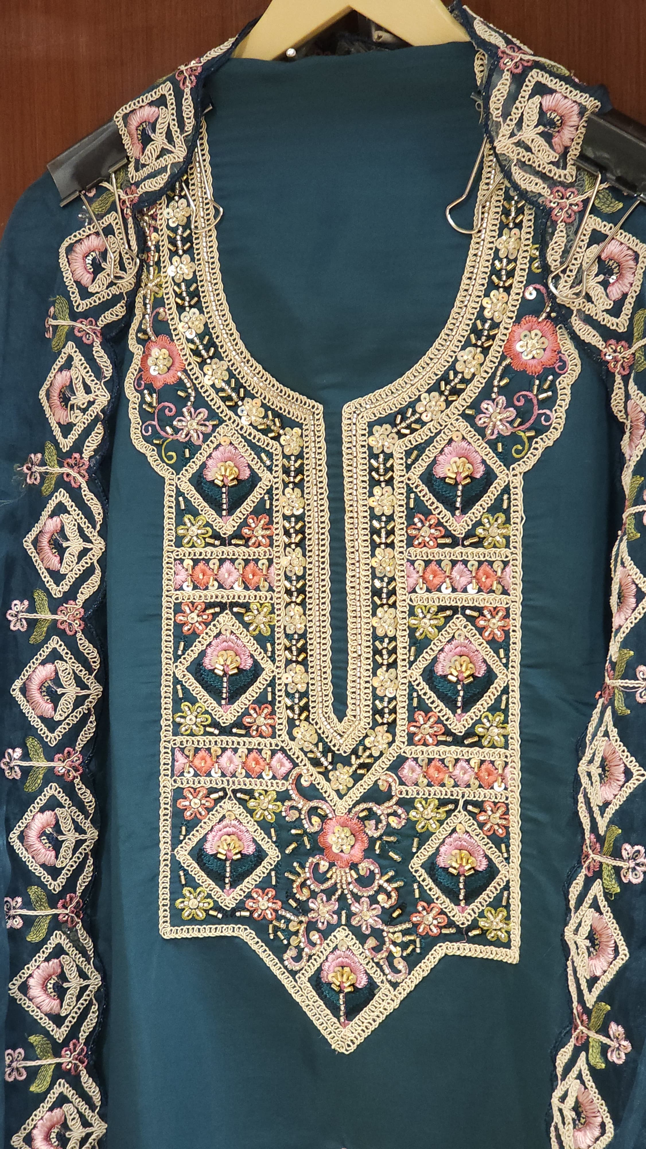 "Calcutta" Inspired, Modal Masleen Suit