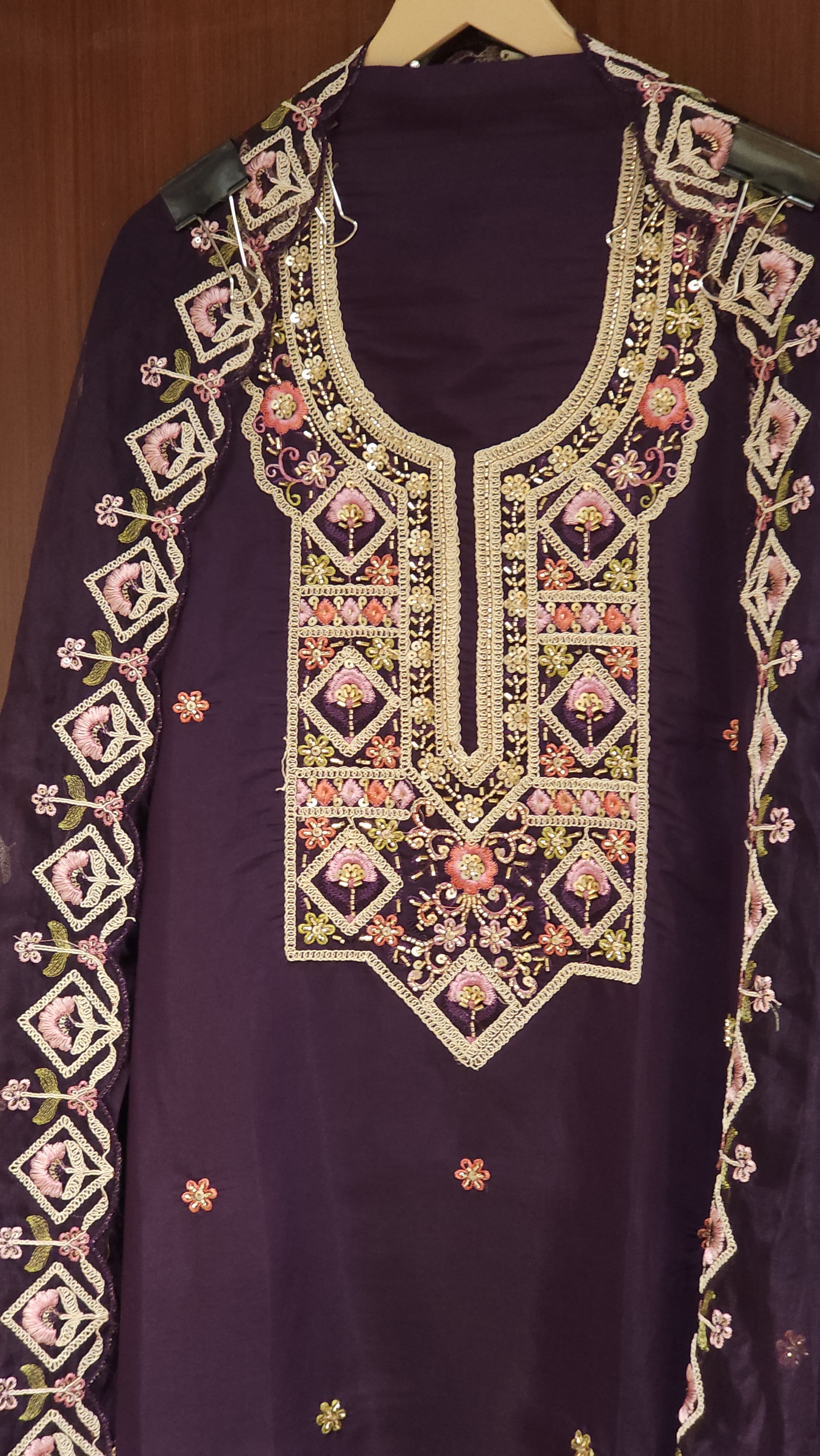 "Calcutta" Inspired, Modal Masleen Suit