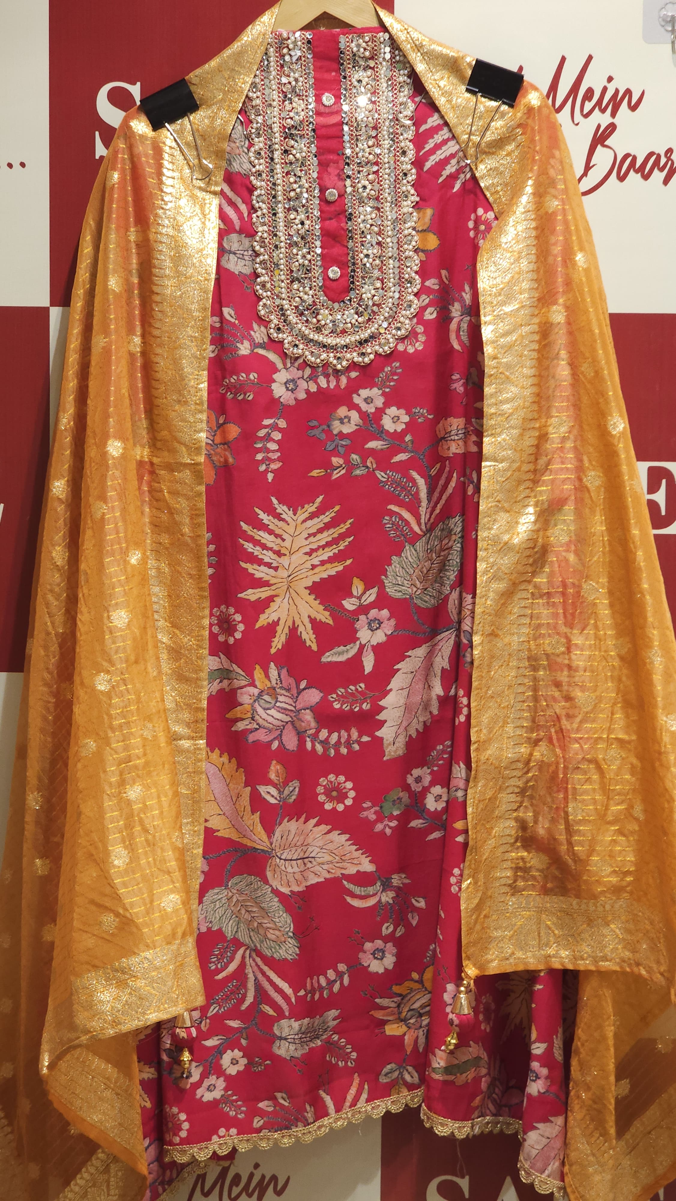 Modal Muslin with Banarasi Tissue Drape