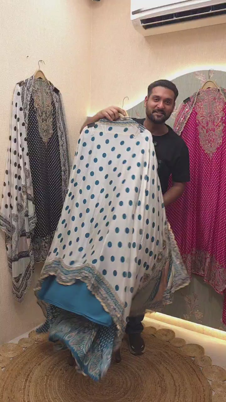 Crepe Zari-Ari Embroidery Suit