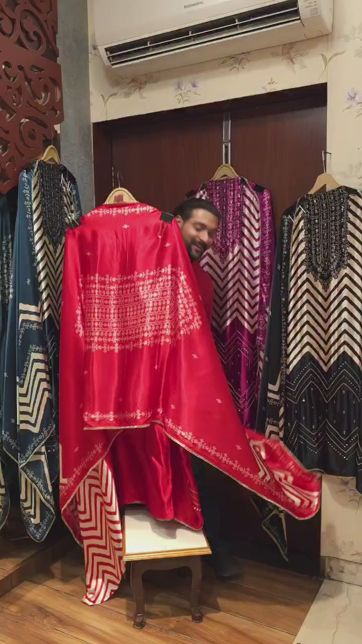 Gajji Silk 8.O with Bandhani & Zigzag Style Fusion
