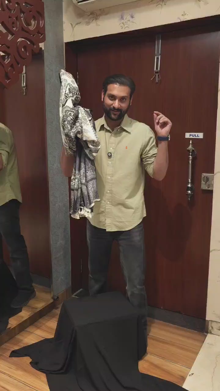 Pakistani Muslin – Limited Drop (Karachi Lace Detailing)