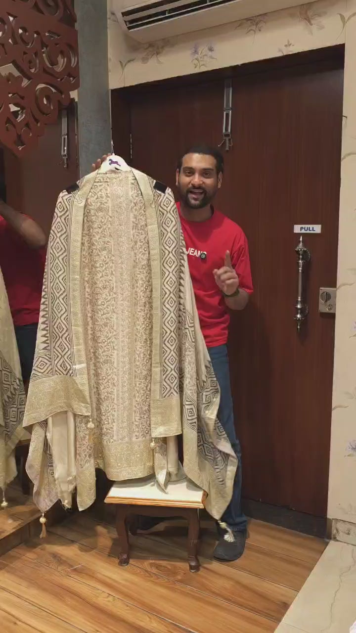 Taneira Silk Kalamkari Suit